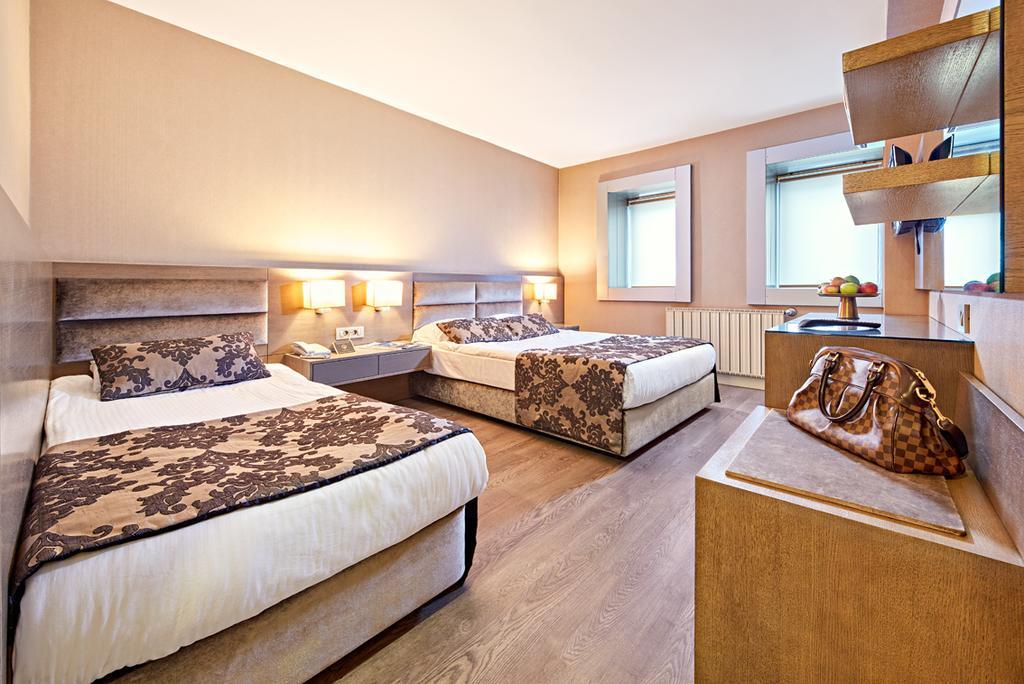 The New Hotel Zeybek Измир Экстерьер фото